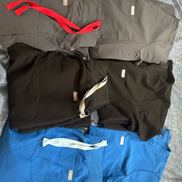 Figs Other - Figs Scrub Set in Black, Gray, and Blue